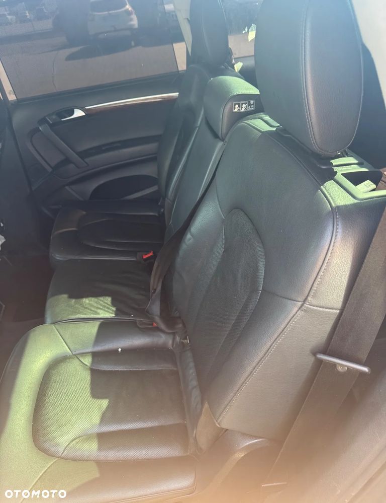 Audi Q7 55 TFSI quattro tiptronic S line - 14