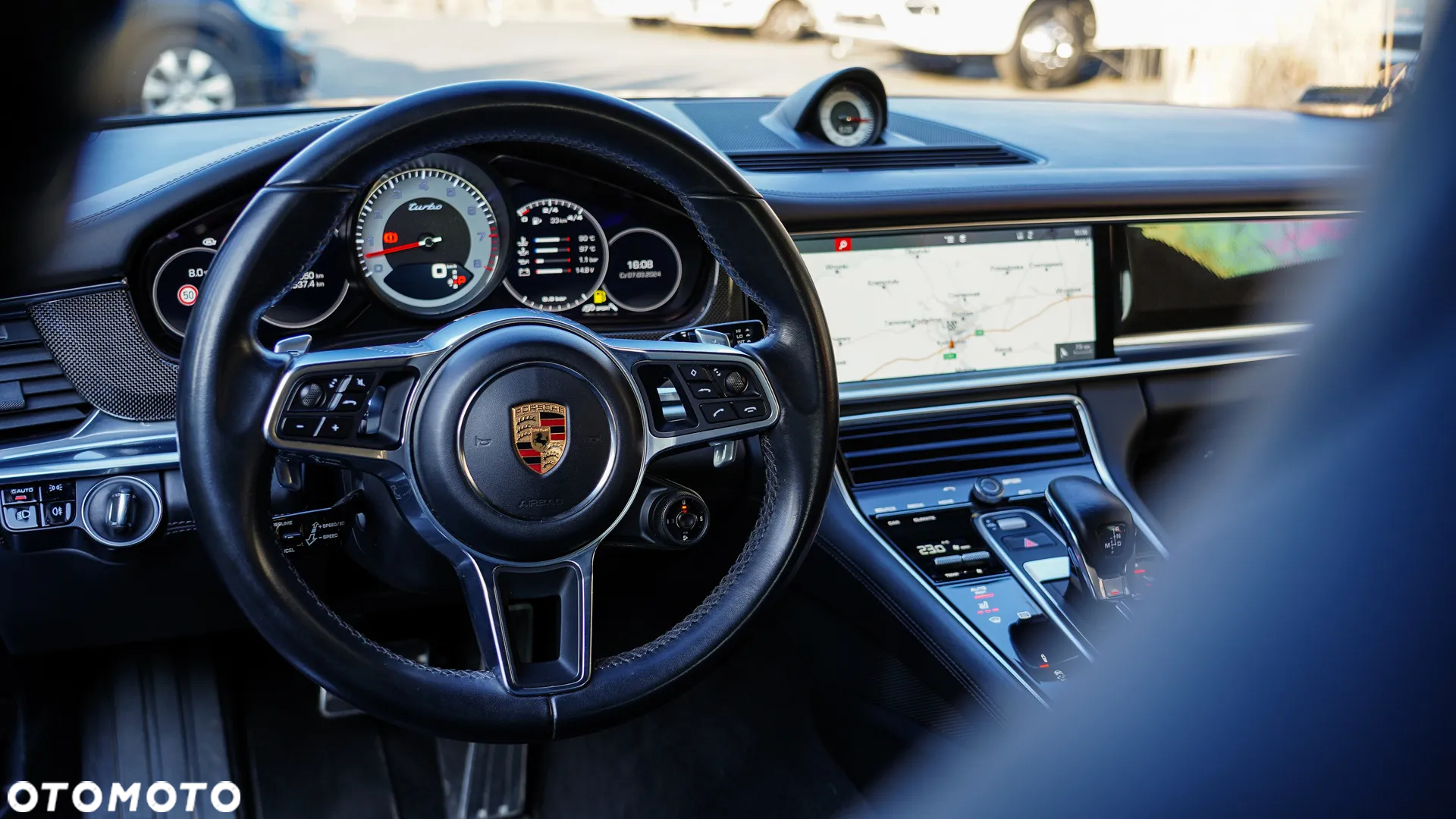 Porsche Panamera Turbo - 31