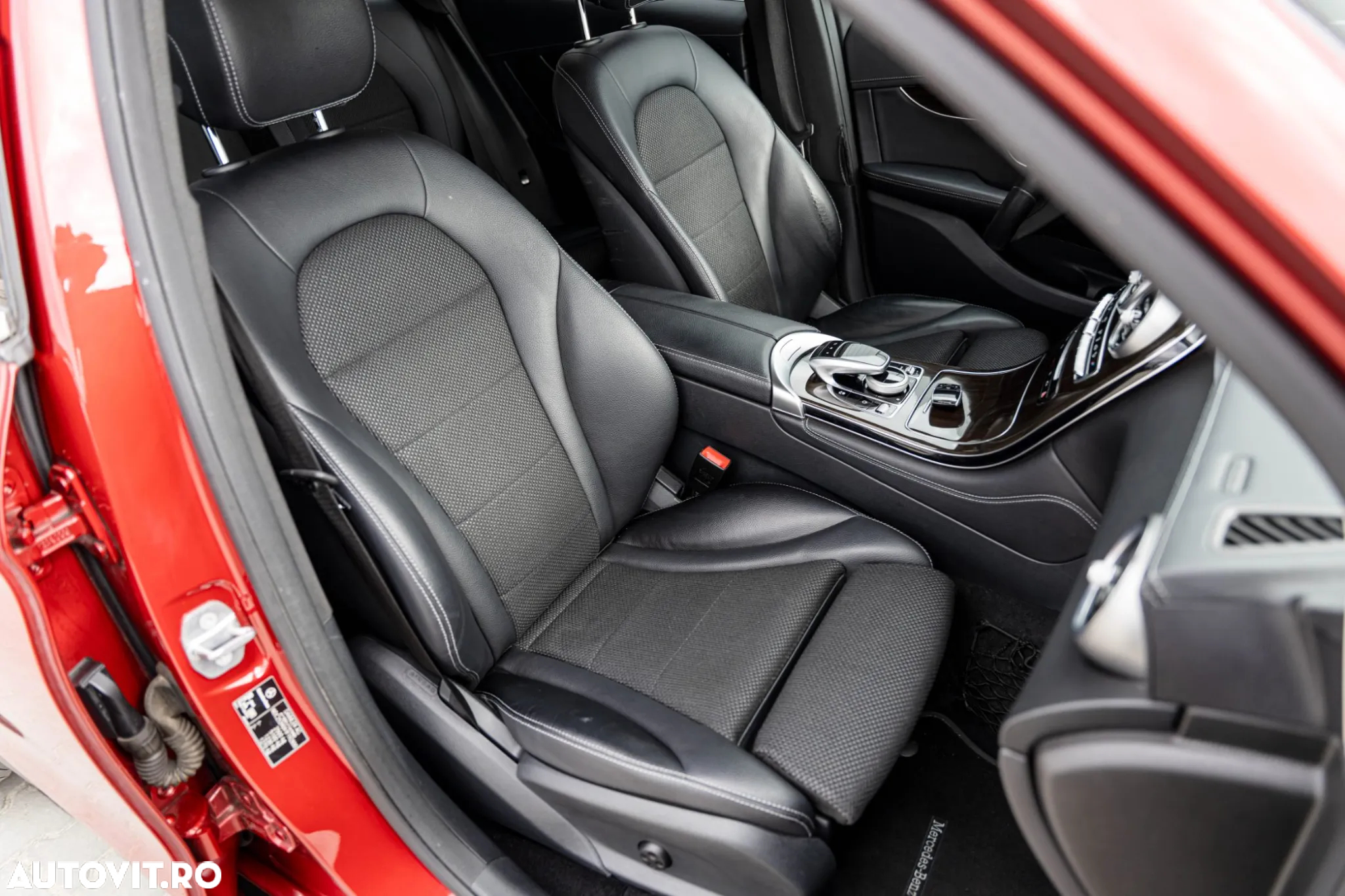 Mercedes-Benz GLC 250 d 4Matic 9G-TRONIC - 17