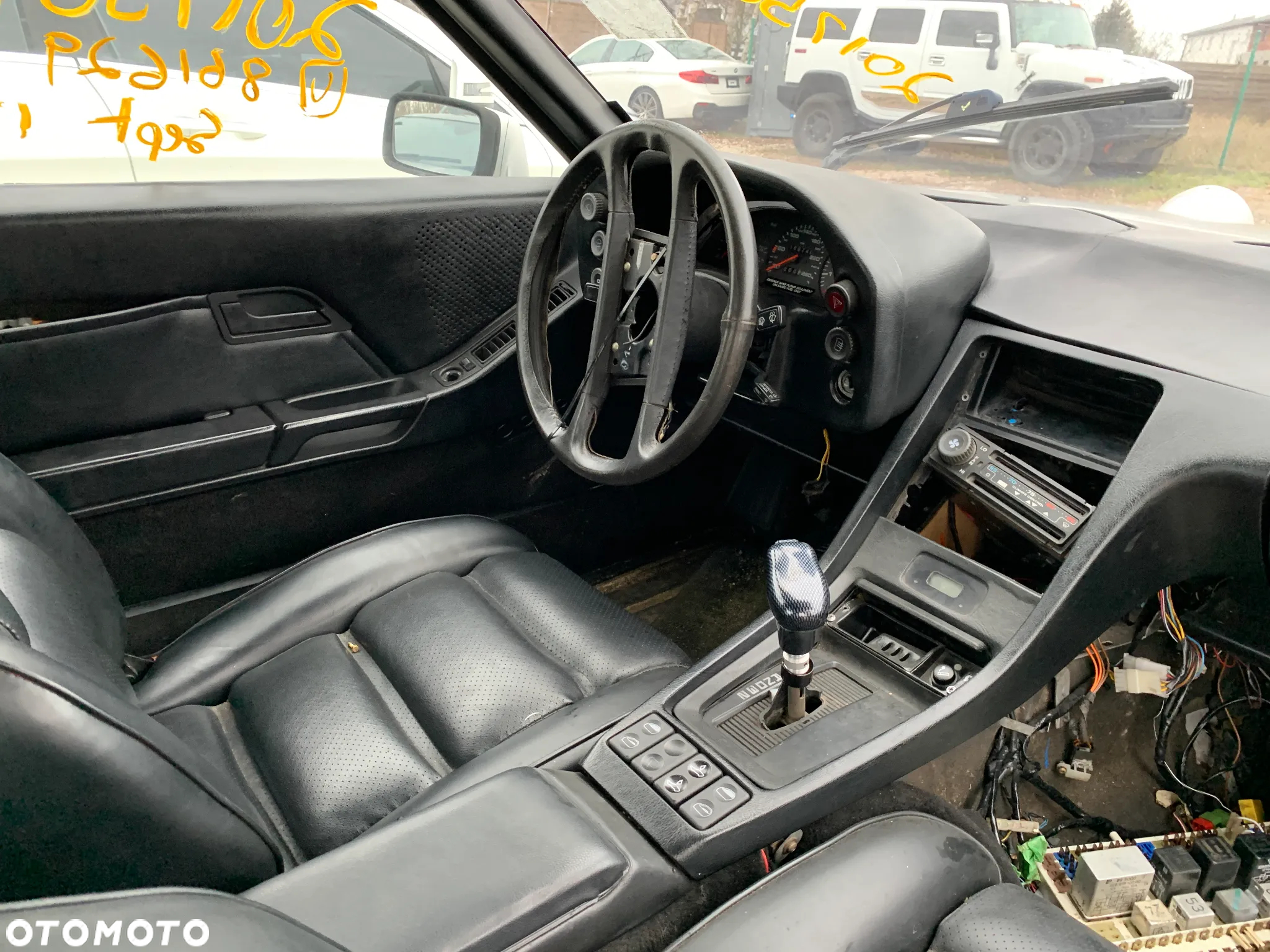 Porsche 928 - 9