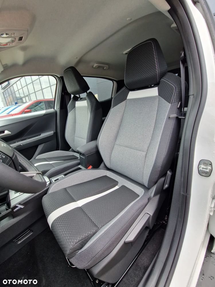 Opel Frontera 1.2 T mHEV GS eDTC6 - 18