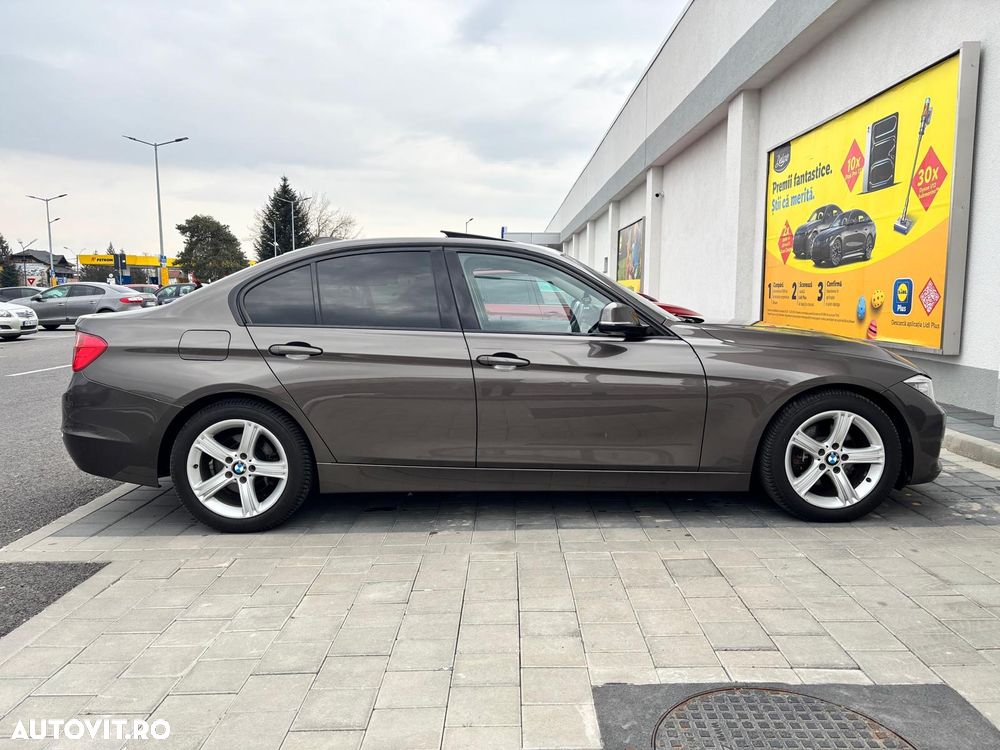 BMW Seria 3 320d Aut. Modern Line - 15