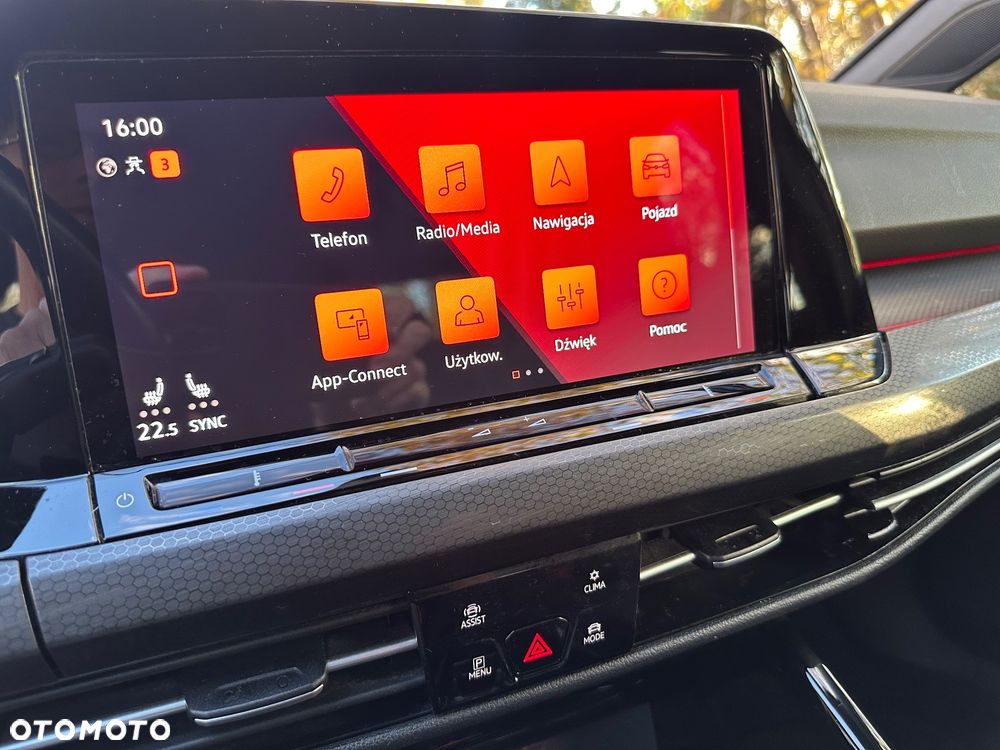 Volkswagen Golf - 15