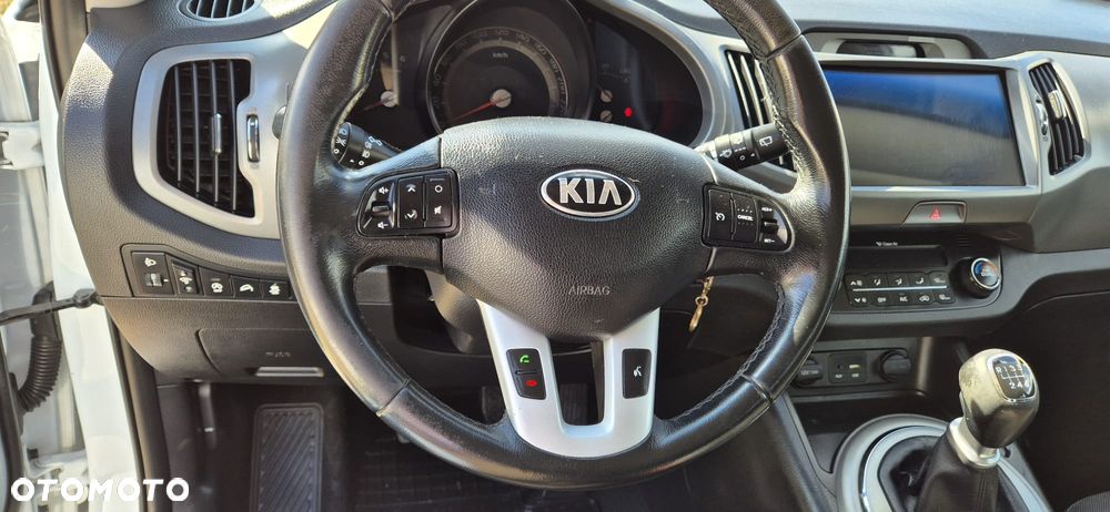 Kia Sportage 1.7 CRDI M 2WD - 13