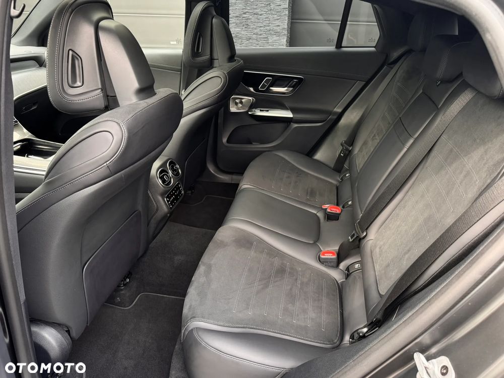 Mercedes-Benz GLC 400 e PHEV 4-Matic AMG Line - 15
