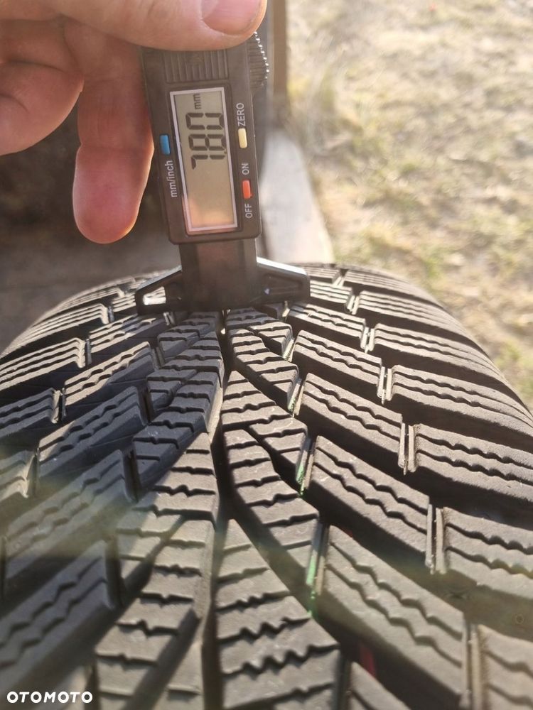 OPONA CONTI WINTER CONTACT TS870 205/60r16 96h xl 1x7,8mm super stan - 2