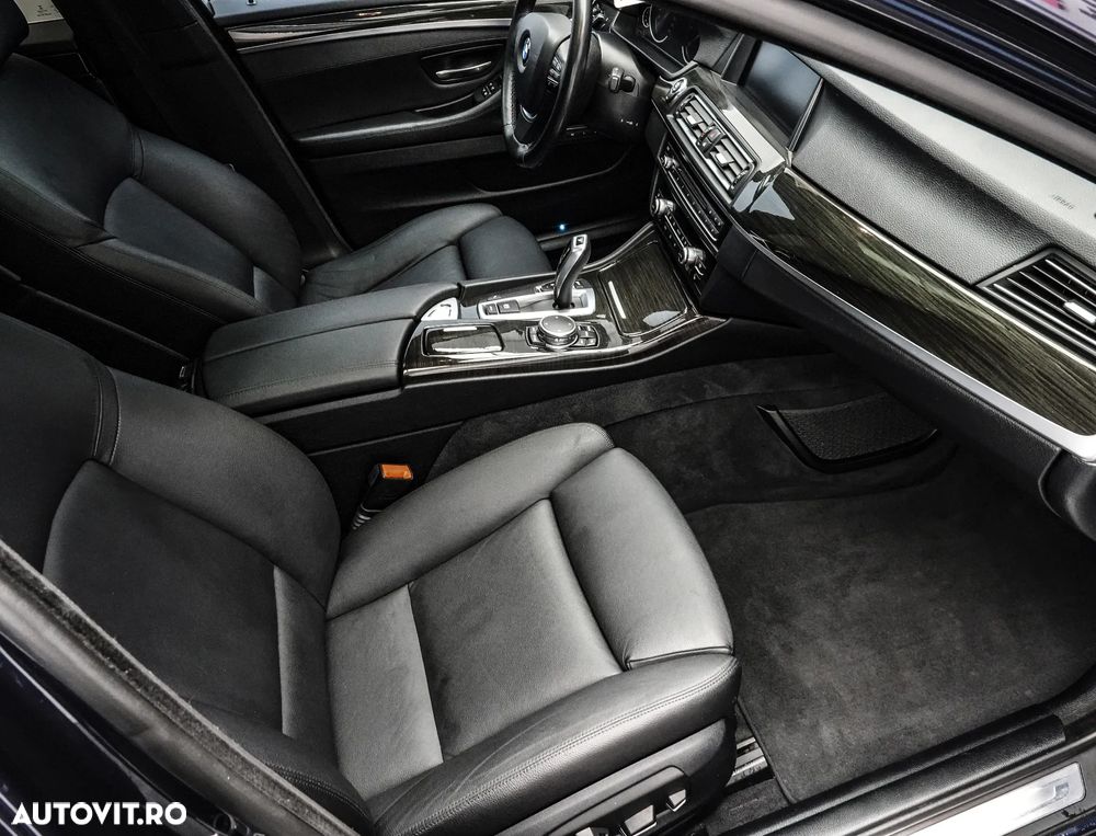 BMW Seria 5 530d AT - 13