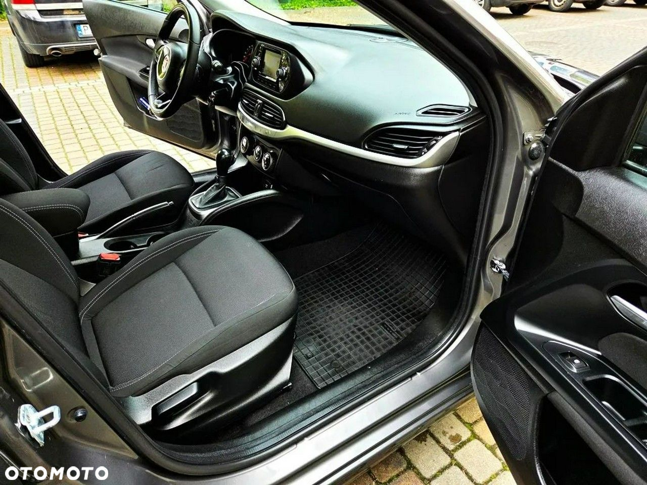 Fiat Tipo 1.6 MultiJet 16v S-Design DDCT - 10