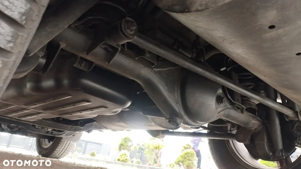 Mitsubishi Outlander 2.4 4WD Inform - 29