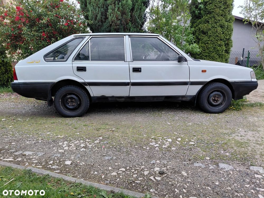 Polonez Caro - 3