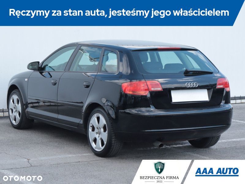 Audi A3 Sportback - 6