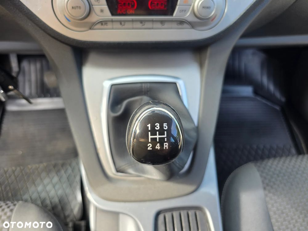 Ford C-MAX - 25