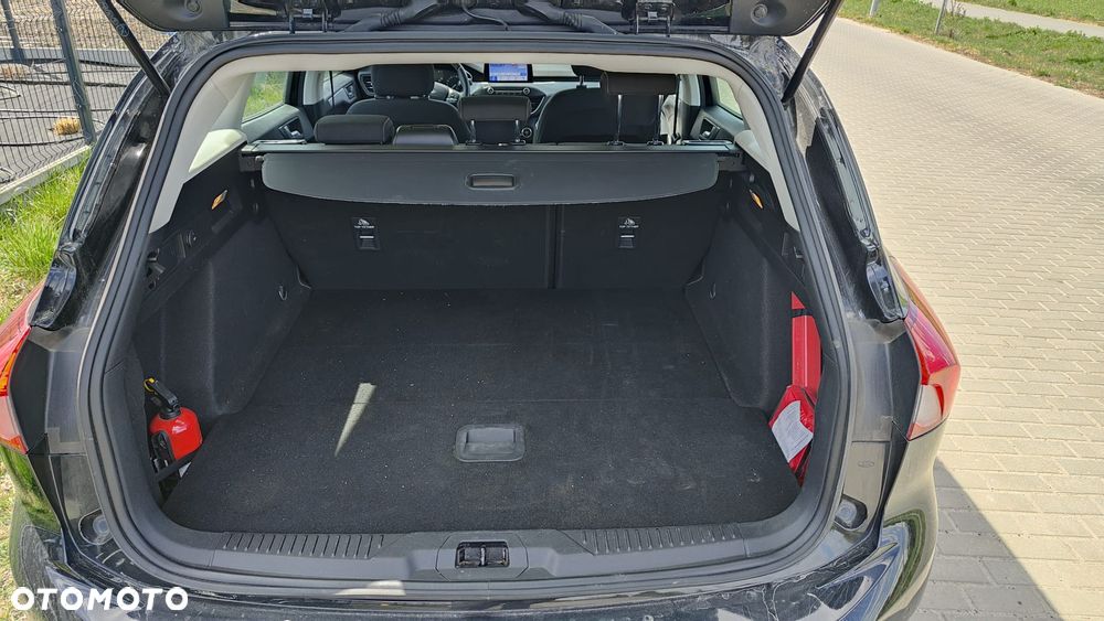 Ford Focus ver-1-5-ecoblue-trend-edition-business - 11