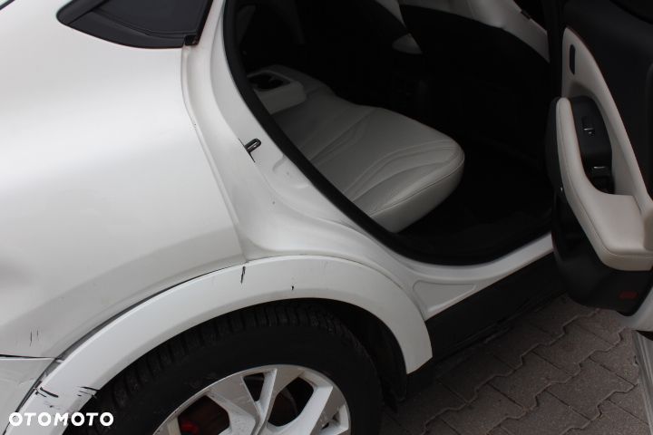 Ford Mustang Mach-E AWD PREMIUM - 18