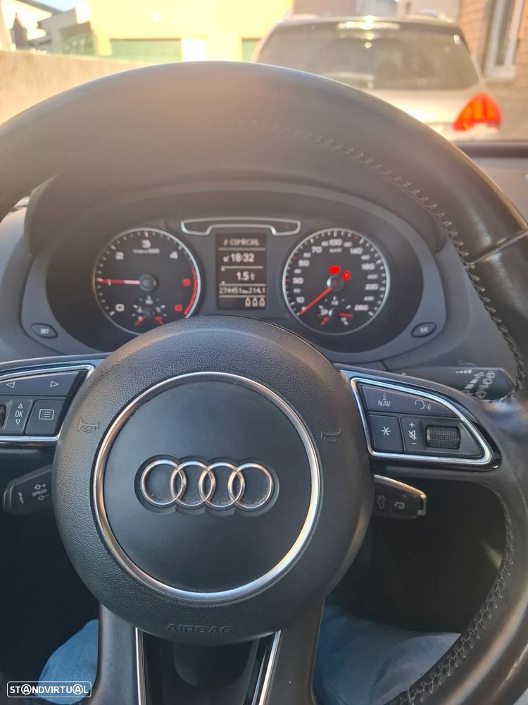 Audi Q3 2.0 TDI Attraction - 4