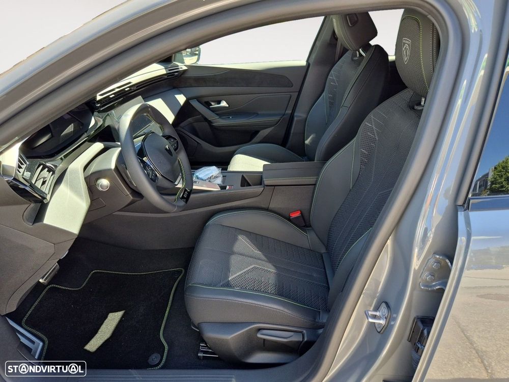 Peugeot 408 1.2 Hybrid GT e-DCS6 - 9