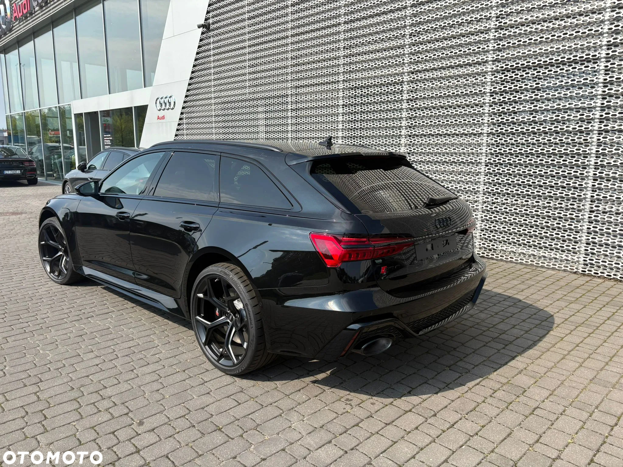 Audi RS6 Avant - 4