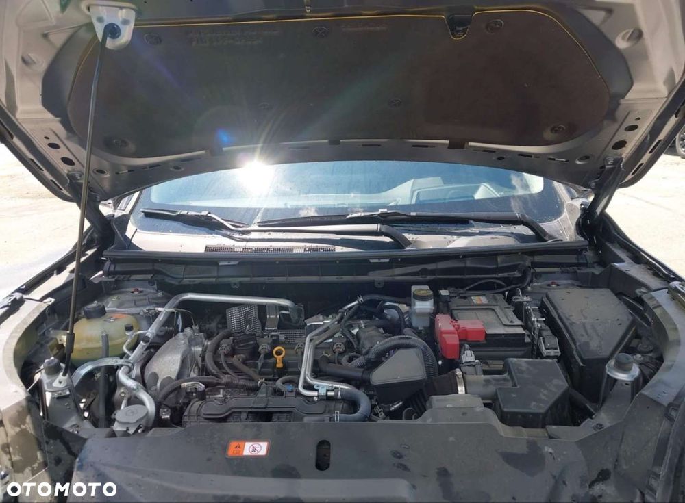 Mitsubishi Outlander - 12
