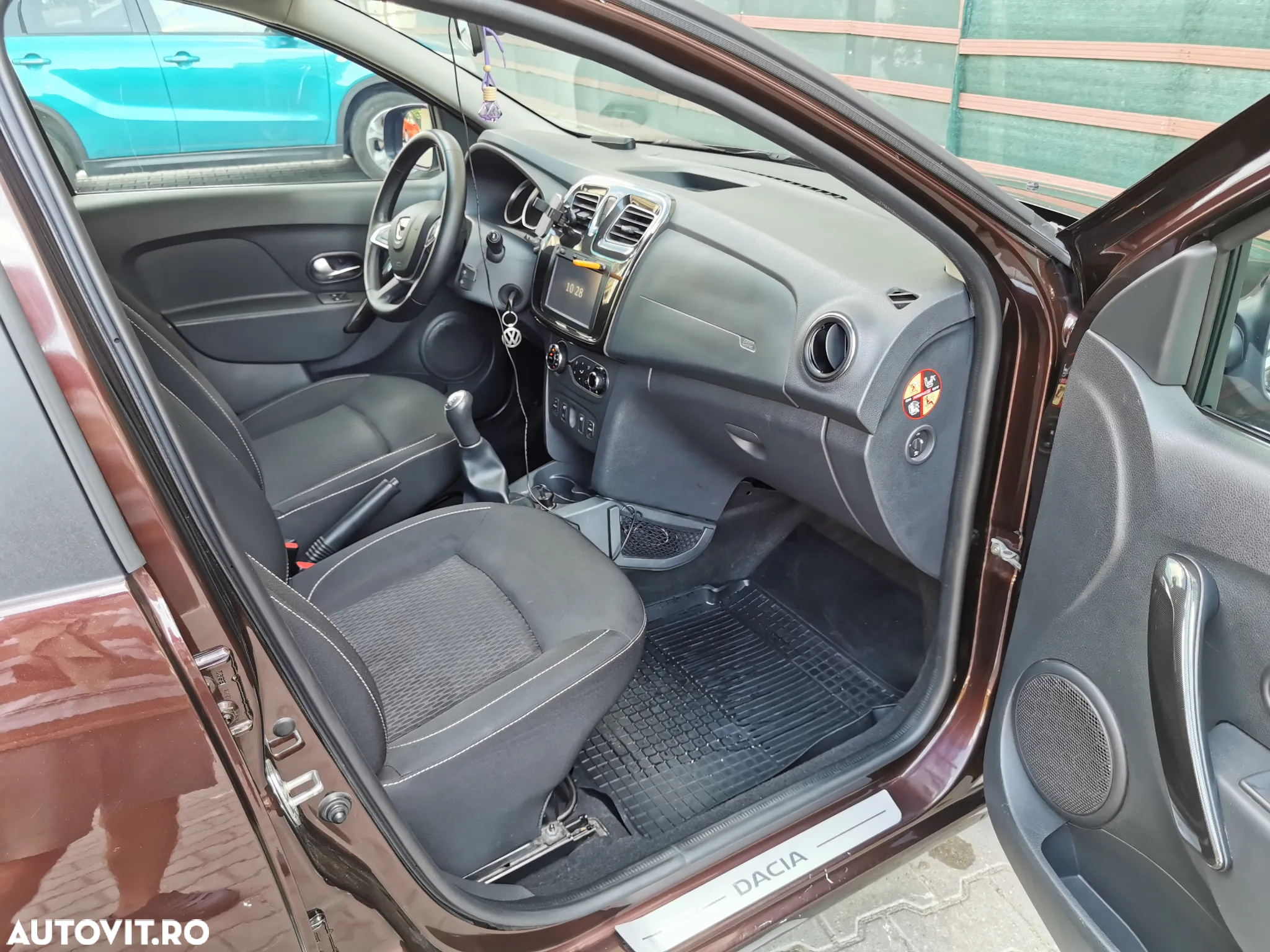 Dacia Logan 1.5 Blue dCi Prestige - 5