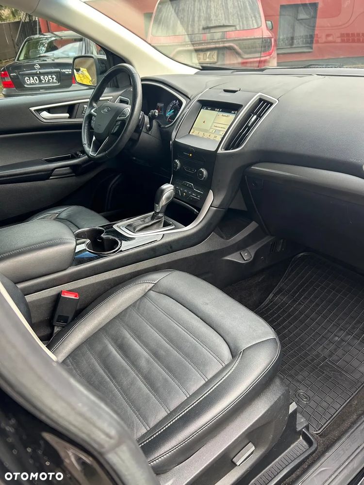 Ford Edge - 9
