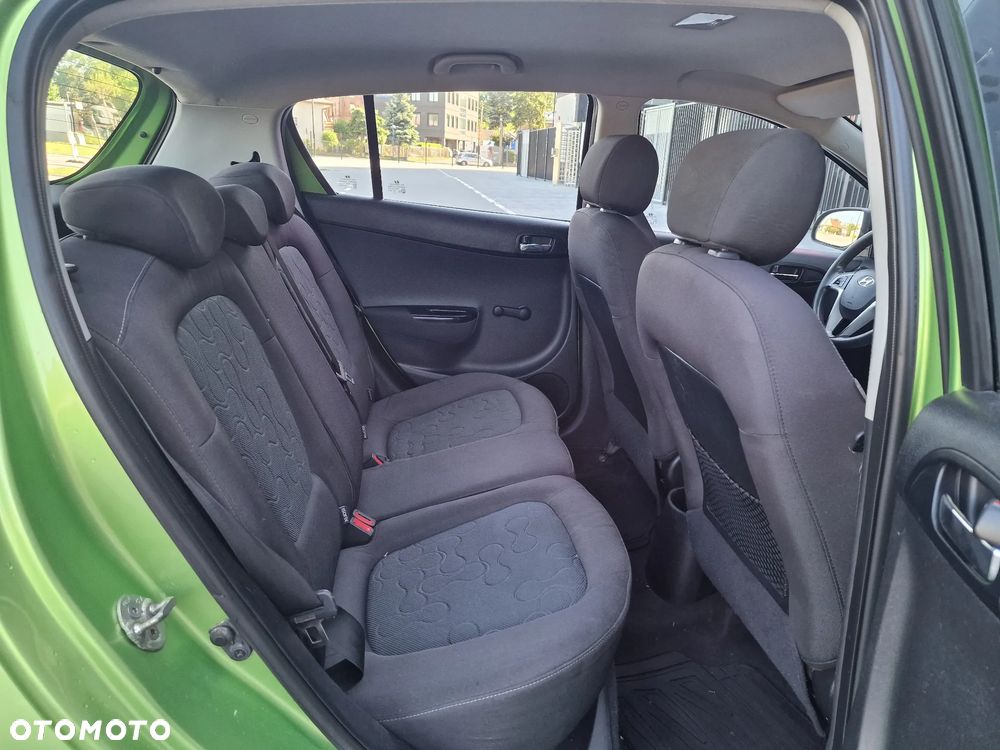 Hyundai i20 - 16