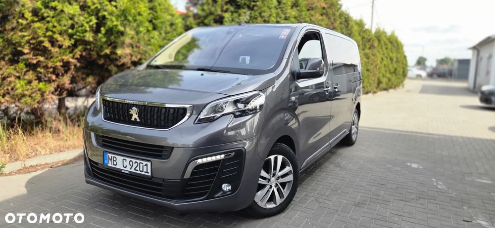 Peugeot Traveller 2.0 BlueHDi Standard Business Vip - 17