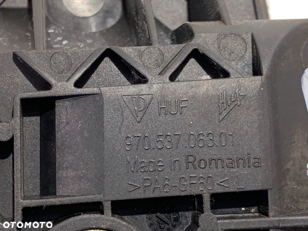 KLAMKA ZEWNĘTRZNA LEWY TYŁ  PORSCHE PANAMERA (970) 2009 - 2017 4.8 4S 294 kW [400 KM] benzyna 2009 - 7