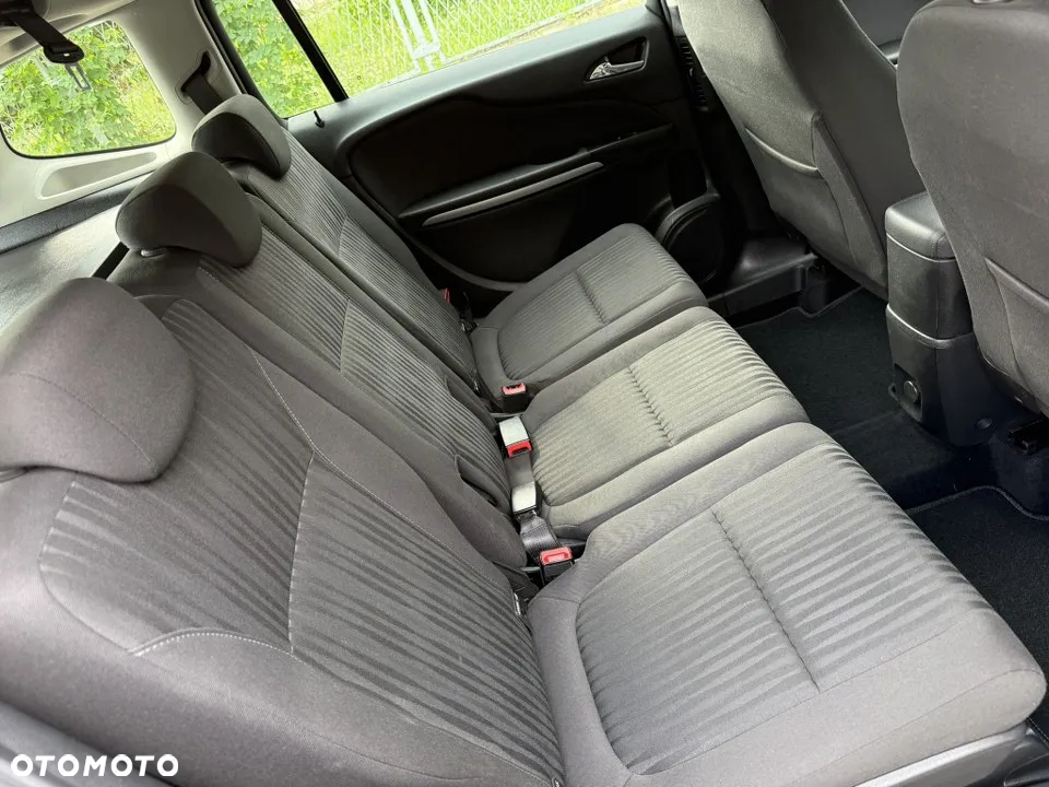 Opel Zafira Tourer 1.4 Turbo ecoFLEX Start/Stop Business Innovation - 33