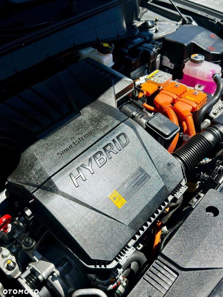 Hyundai Kona 1.6 GDI Hybrid Executive DCT - 28