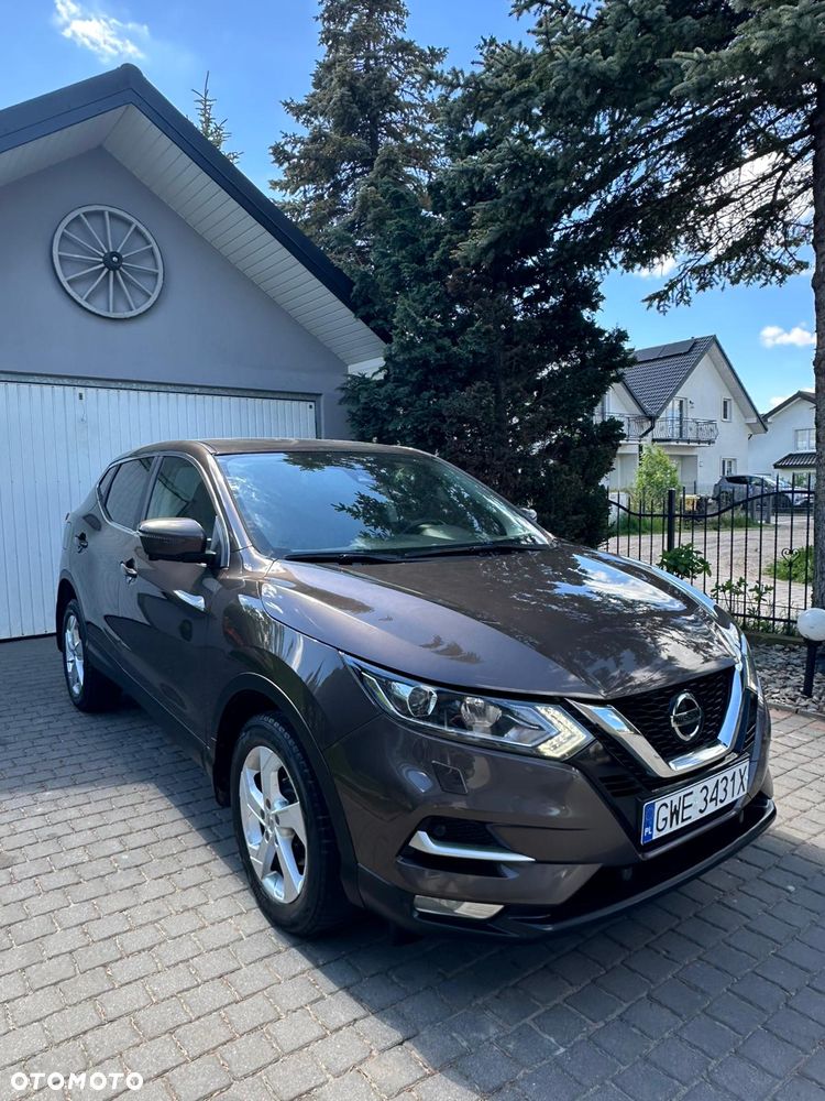 Nissan Qashqai 1.3 DIG-T DCT TEKNA - 2