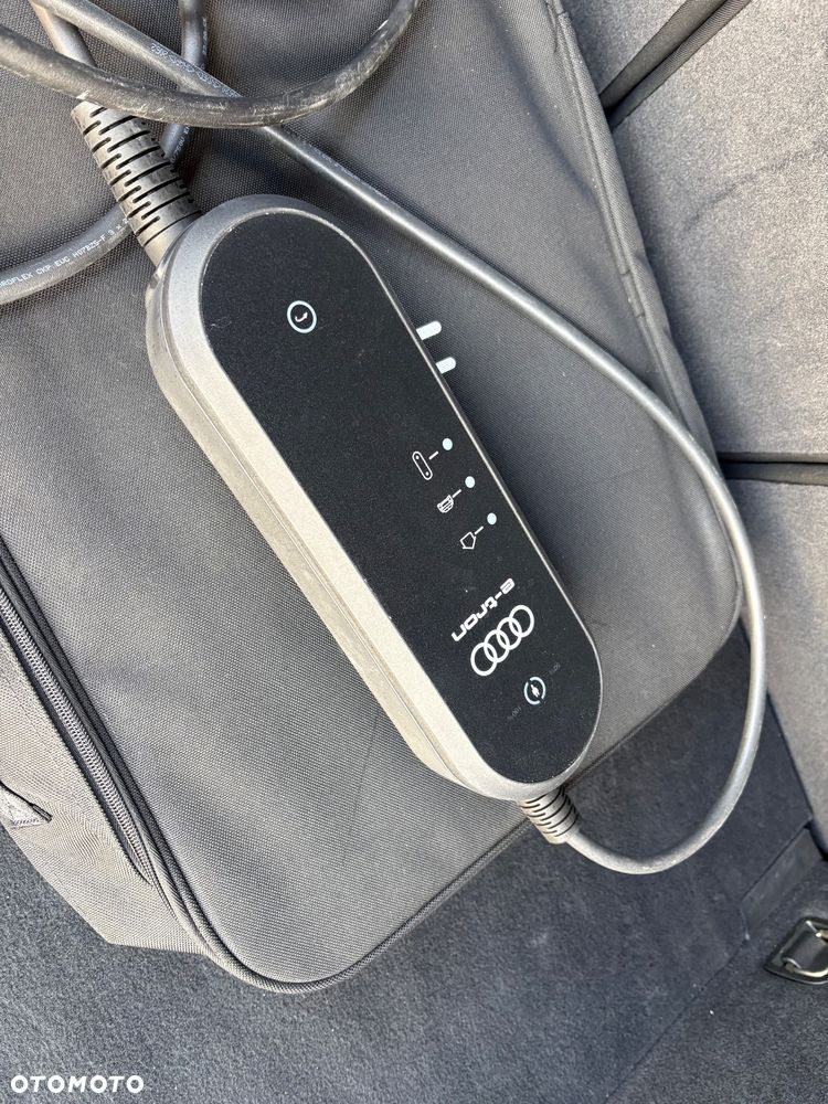 Audi Q3 45 TFSIe S tronic - 16