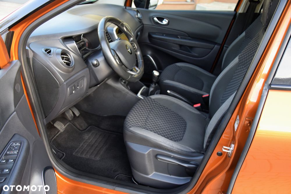 Renault Captur ENERGY TCe 90 Start&Stop Intens - 23