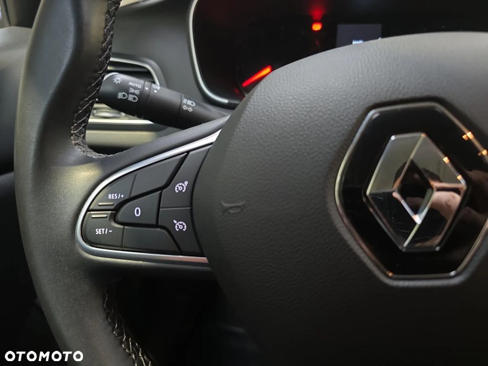 Renault Megane 1.0 TCe Zen - 20