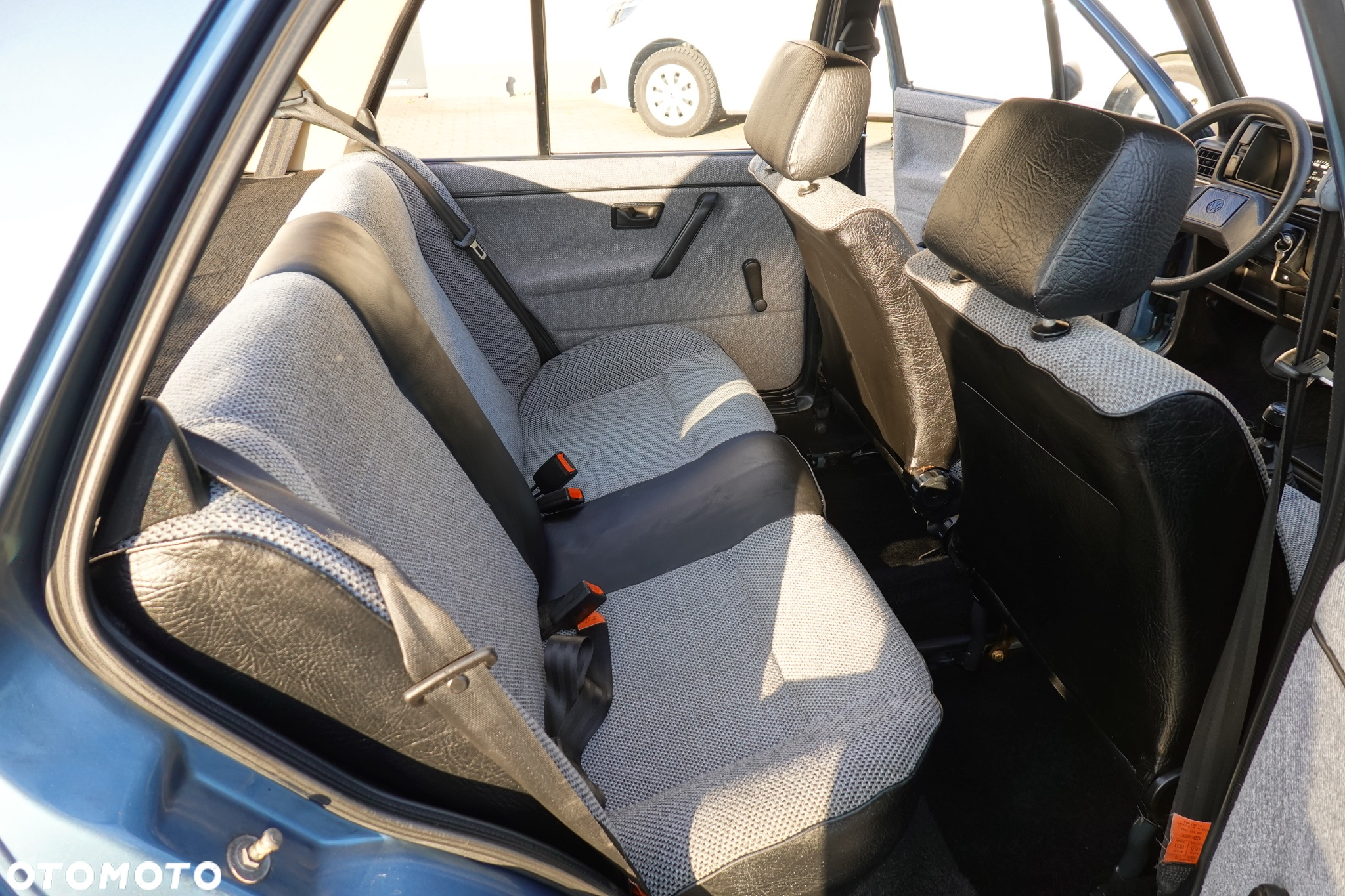 Volkswagen Jetta 1.3 CL - 10