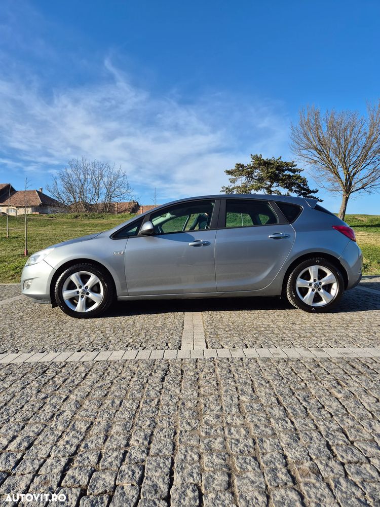 Opel Astra 1.7 CDTI Enjoy - 2