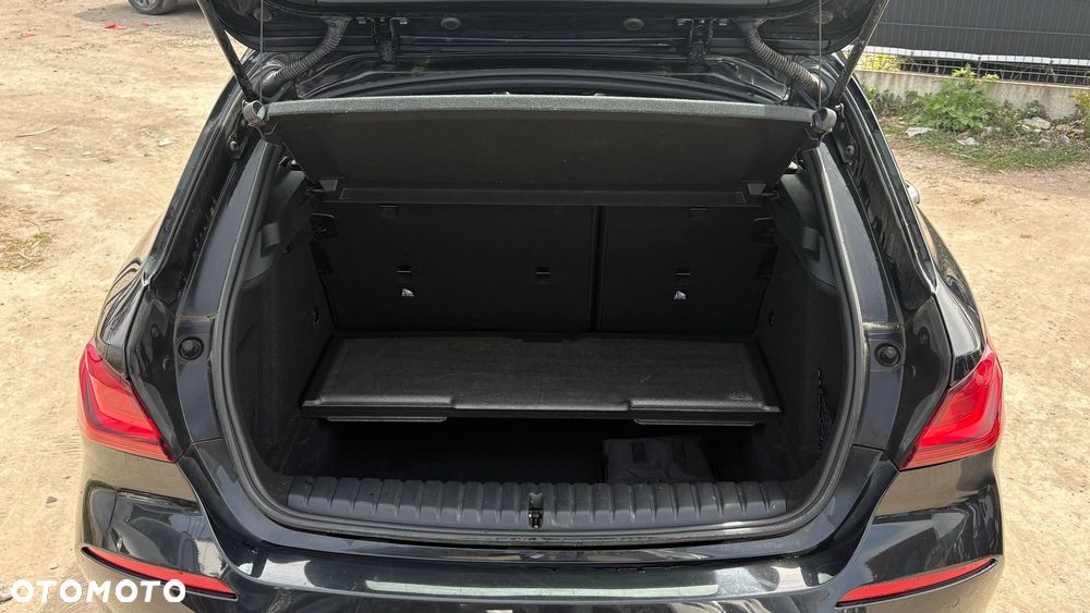 BMW Seria 1 116d Advantage - 11