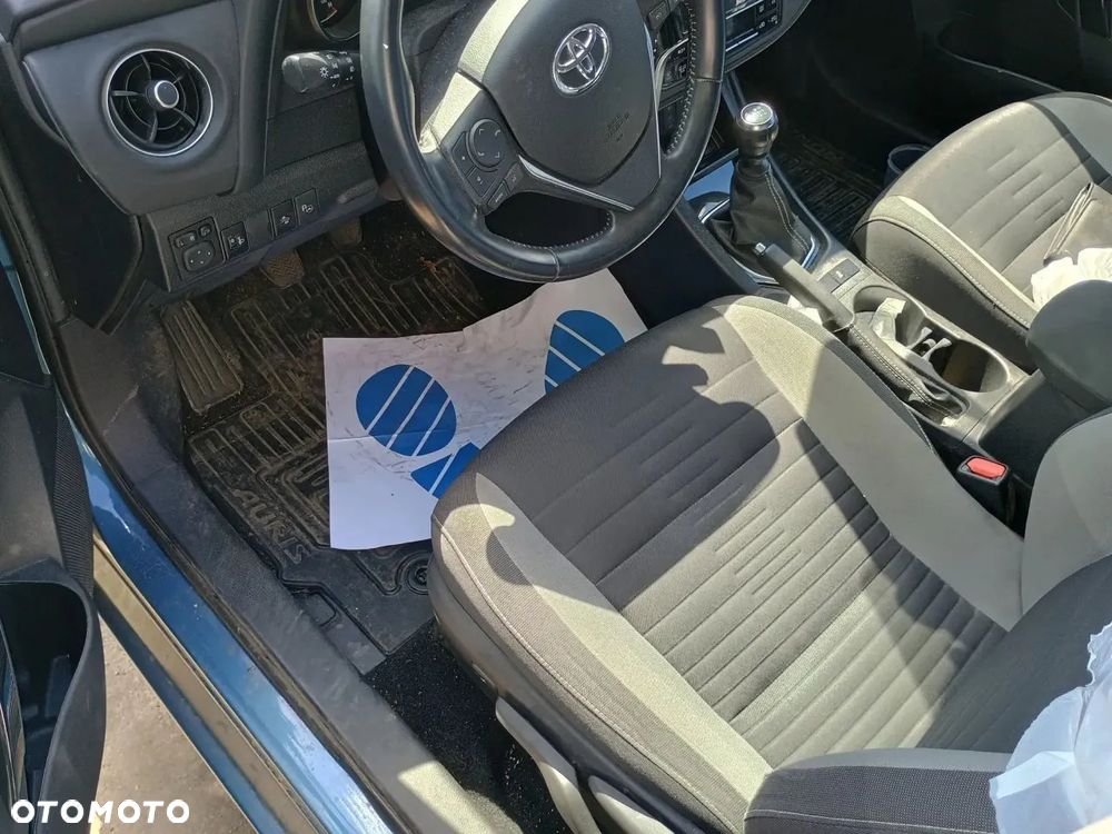 Toyota Auris 1.6 Active - 18