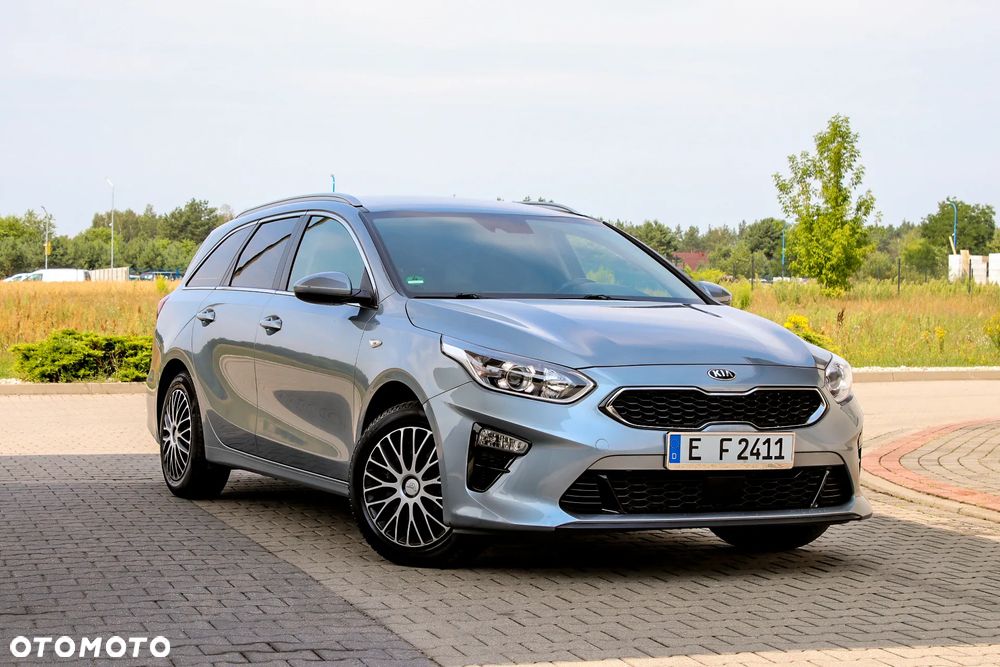Kia Ceed 1.6 CRDi DCT Platinum Edition - 11