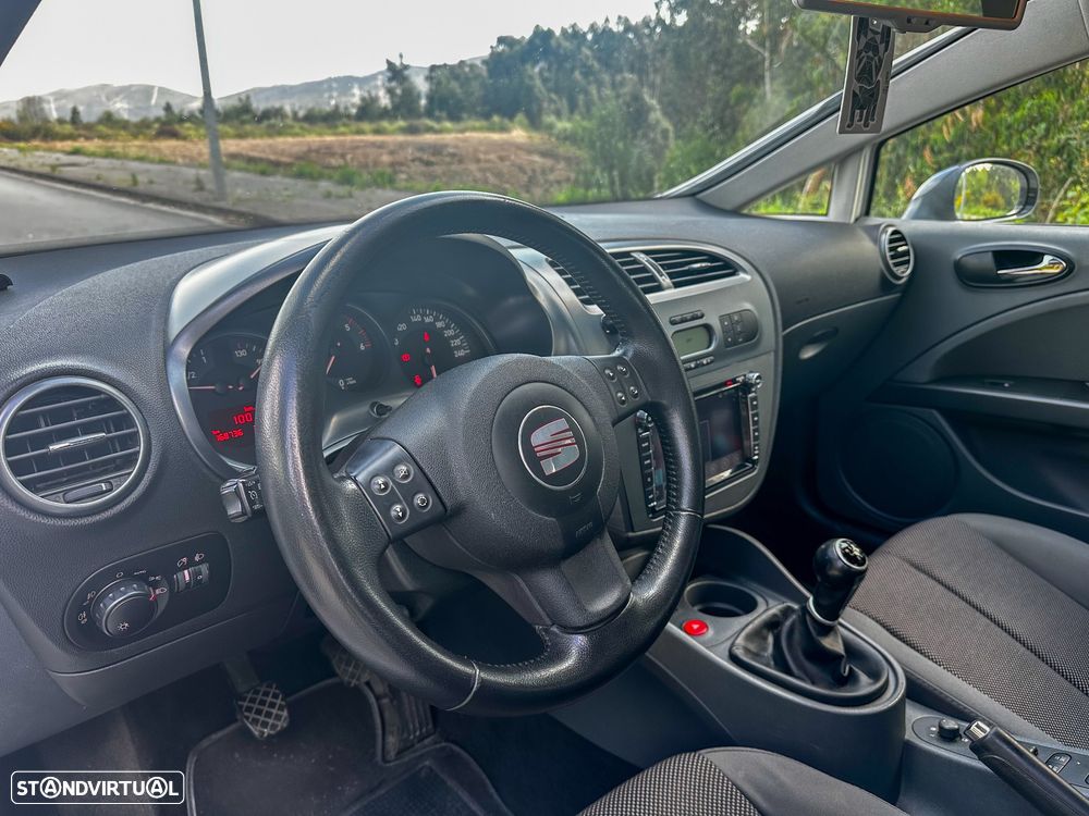 SEAT Leon 2.0 TDI Stylance - 14