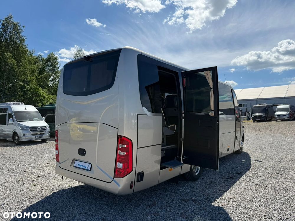 Mercedes-Benz Sprinter 519 - 5