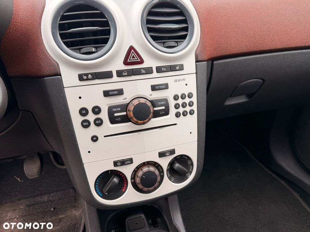 Opel Corsa - 11
