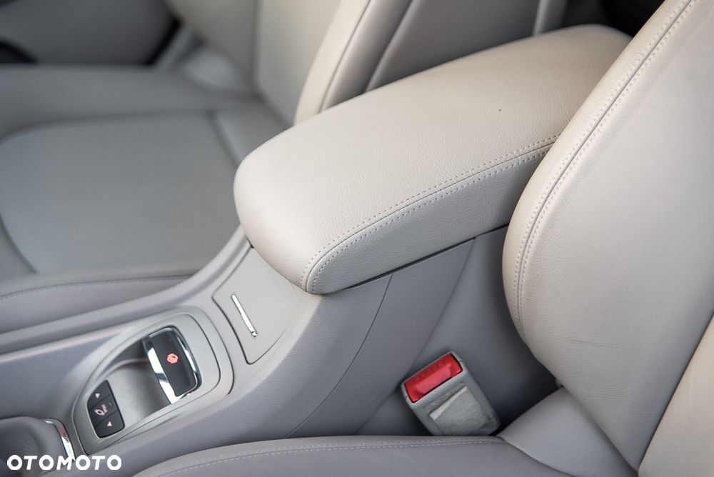 Citroën C5 HDi 135 FAP Exclusive - 22