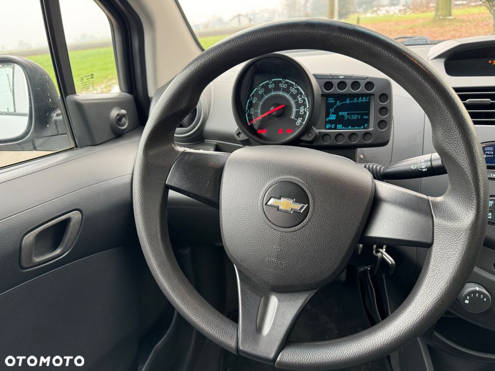 Chevrolet Spark 1.0 - 16