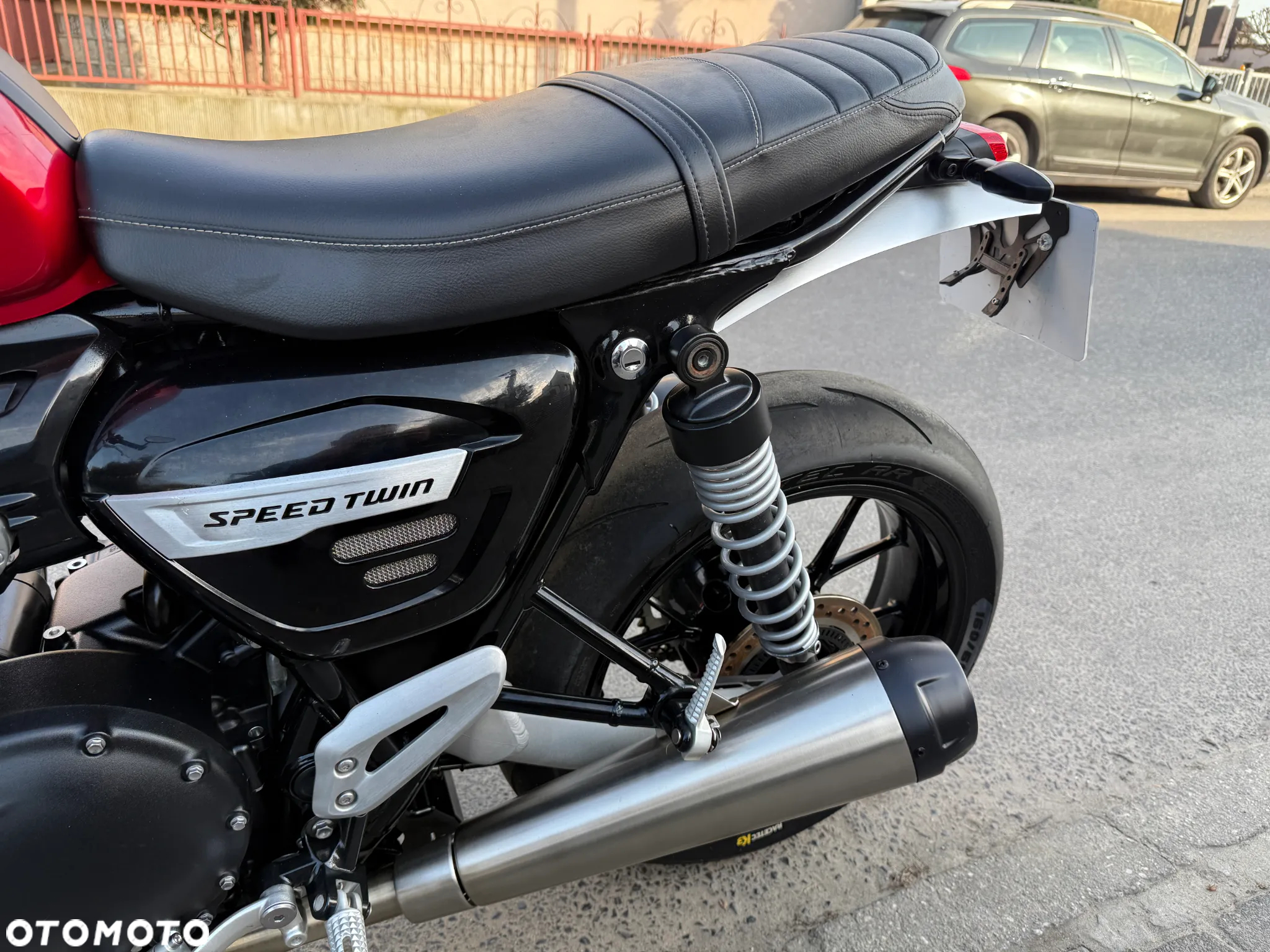 Triumph Speed Twin - 12