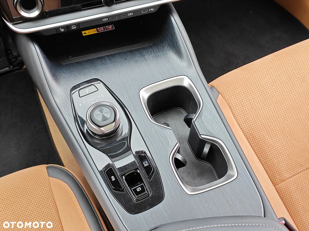Lexus RZ 450e Omotenashi DIRECT4 - 22