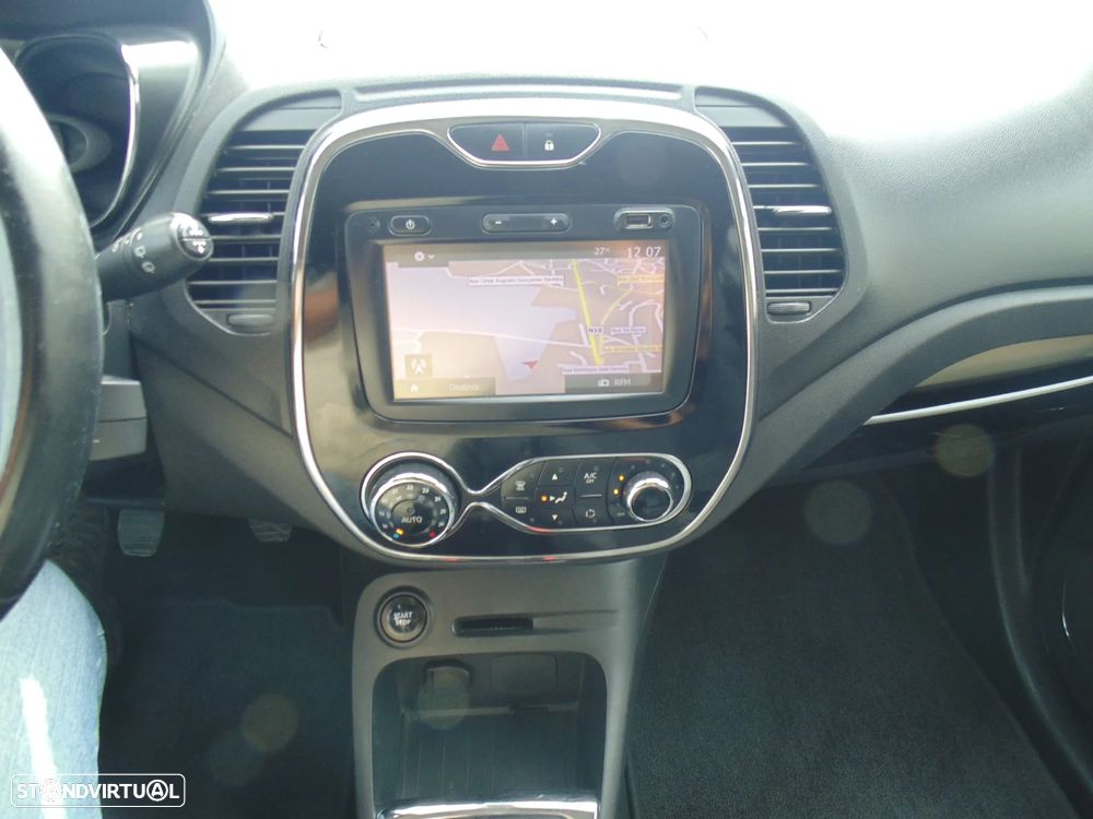 Renault Captur 0.9 TCE Exclusive - 29