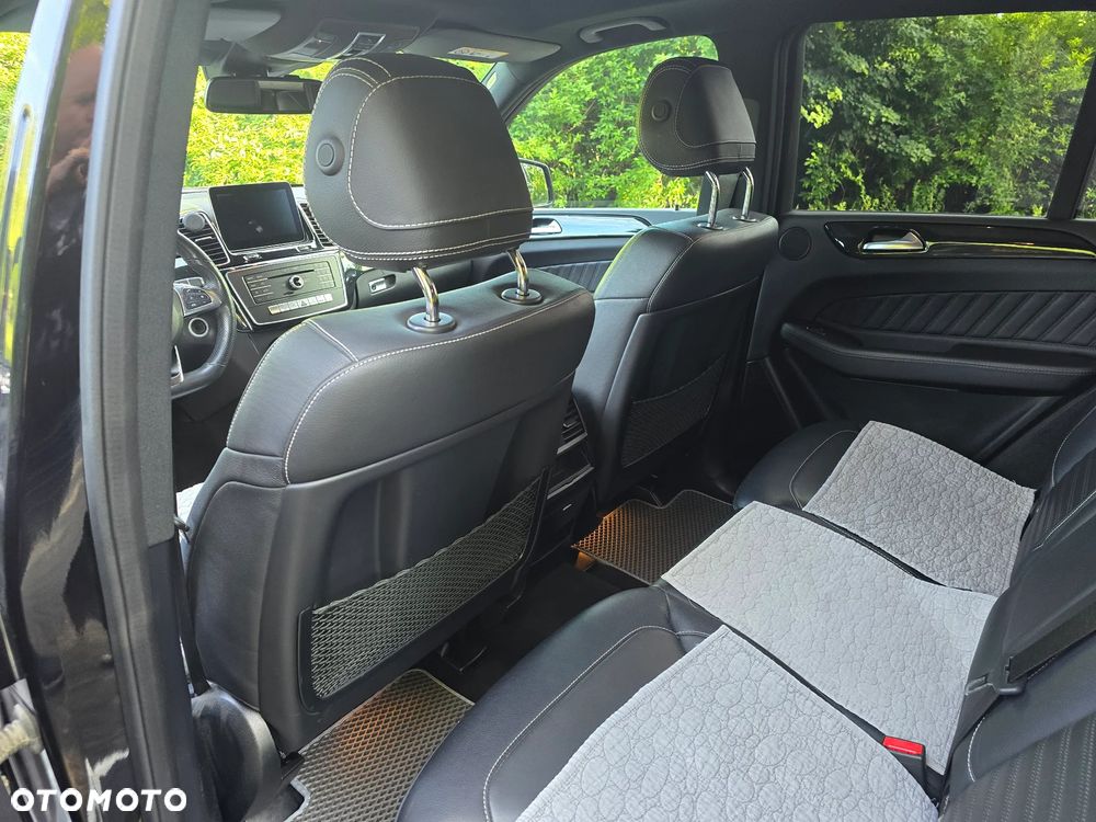 Mercedes-Benz GLE - 14