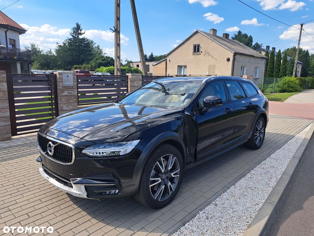 Volvo V90 Cross Country T5 AWD Geartronic - 2