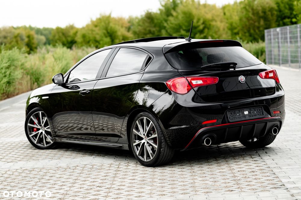 Alfa Romeo Giulietta 1750 TBi Veloce S TCT - 10