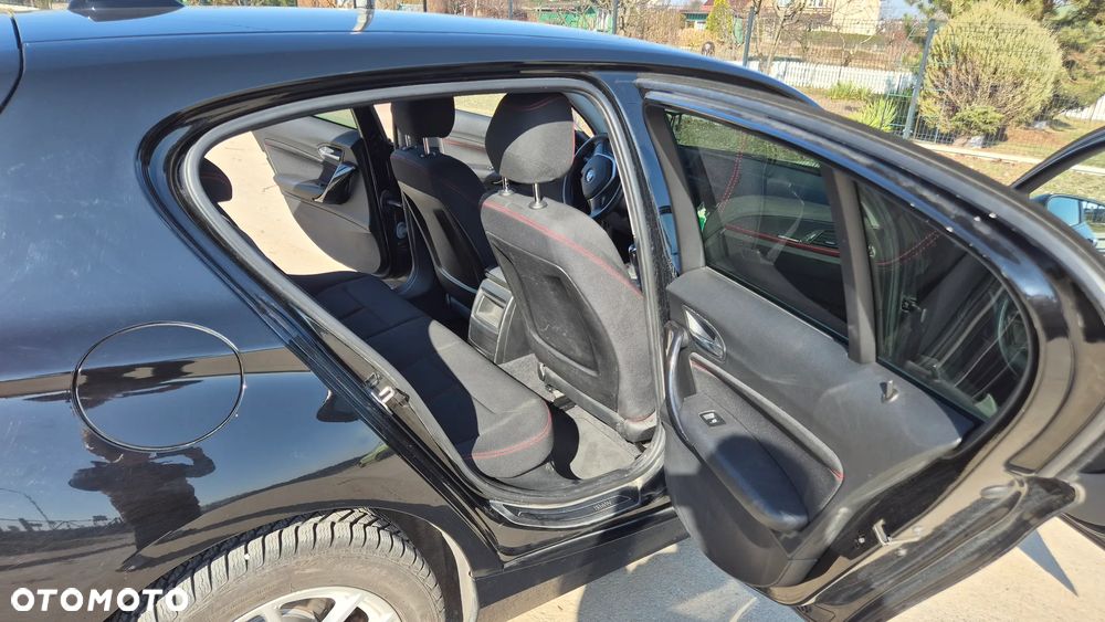 BMW Seria 1 - 10
